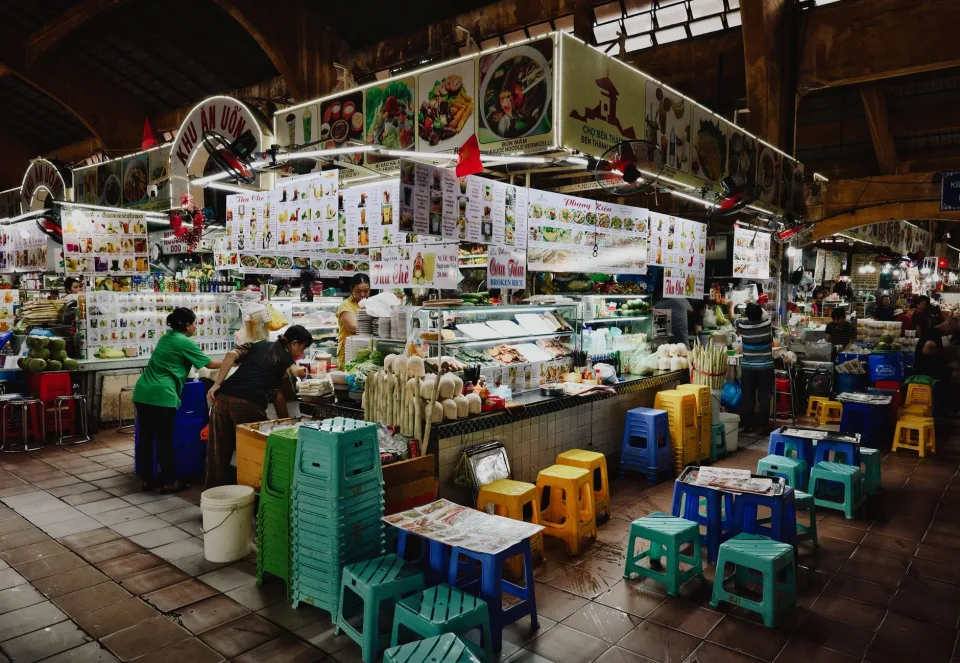 Bàn nướng đông khách tại Trần Thị Thơm